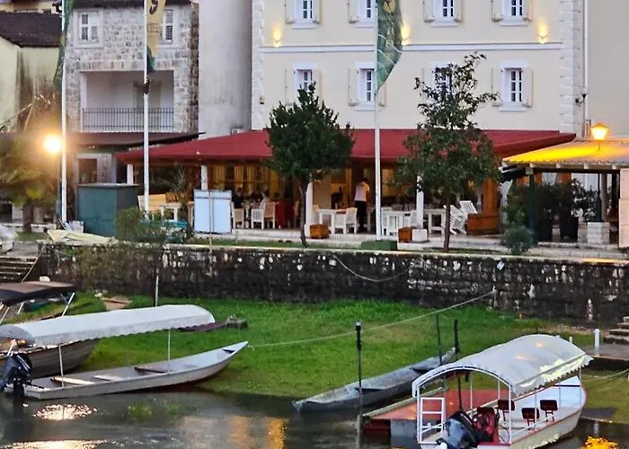 Hotel S Family Jovicevic